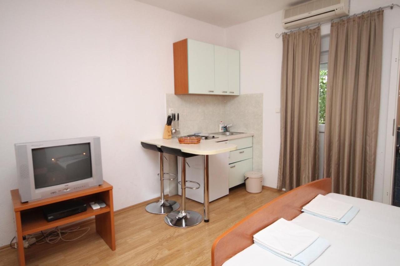 Apartments With A Parking Space Makarska - 6696 Extérieur photo