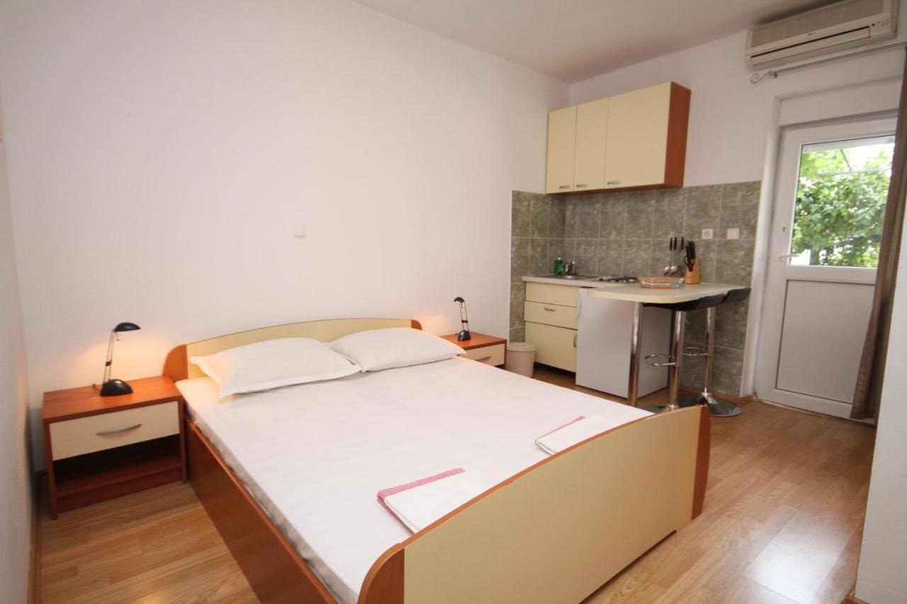 Apartments With A Parking Space Makarska - 6696 Extérieur photo
