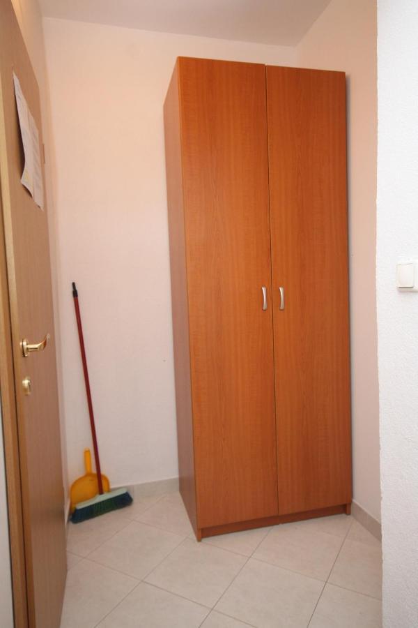 Apartments With A Parking Space Makarska - 6696 Extérieur photo